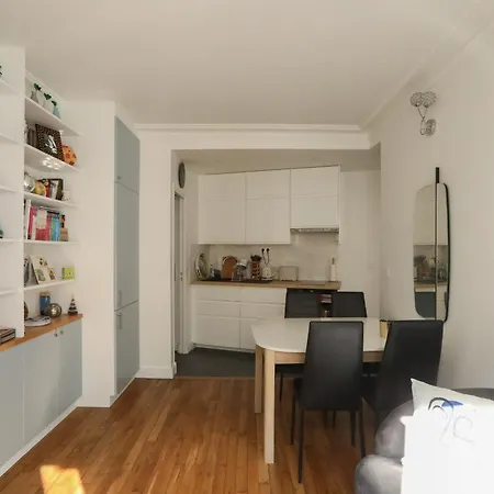 Apartamento For 2 In The 14th District